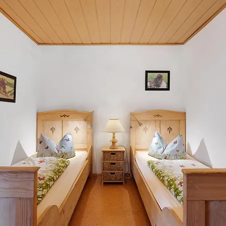 Ruhbauernhof Appartement Kirchzarten